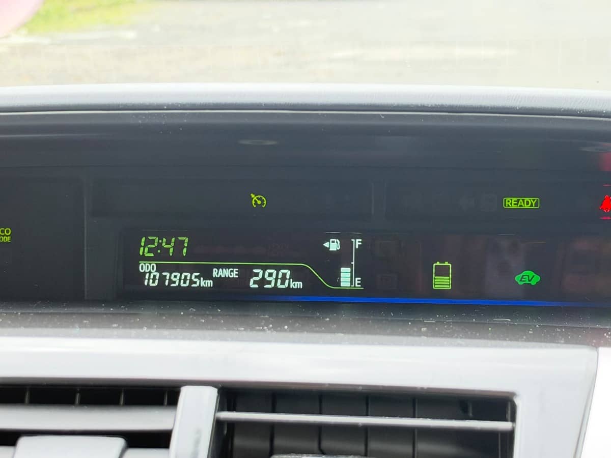 2014 Toyota Prius photo 11