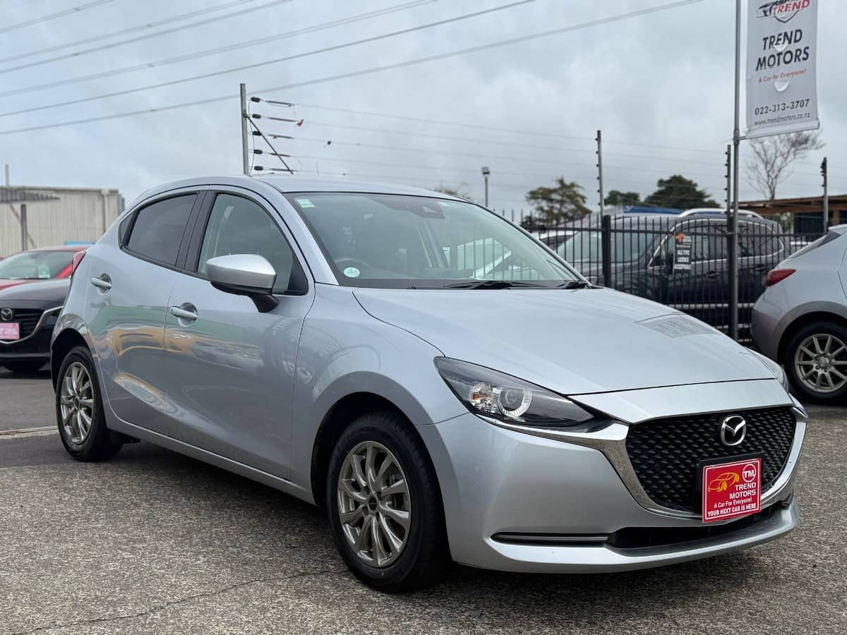 2020 Mazda 2 photo 5