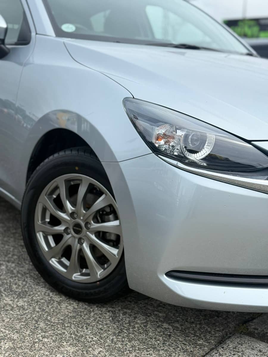 2020 Mazda 2 photo 17