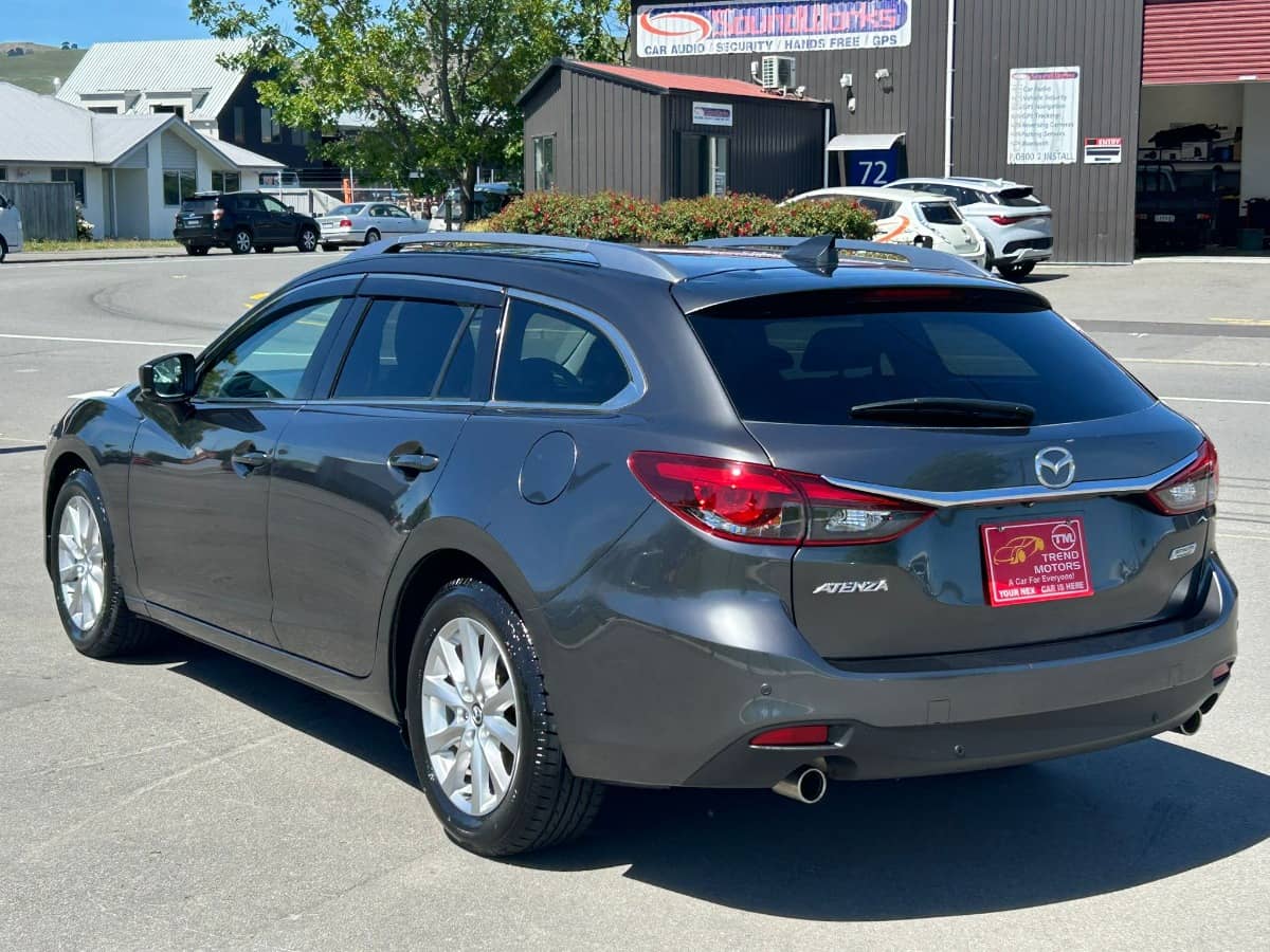 2018 Mazda Atenza photo 17
