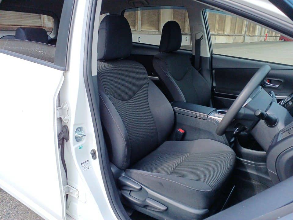 2019 Toyota Prius photo 9