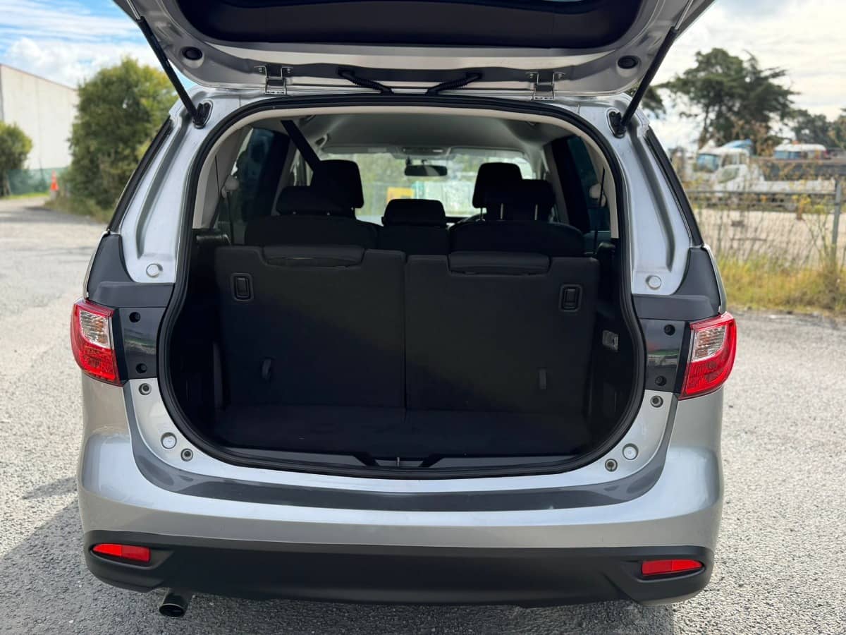 2013 Mazda Premacy photo 7