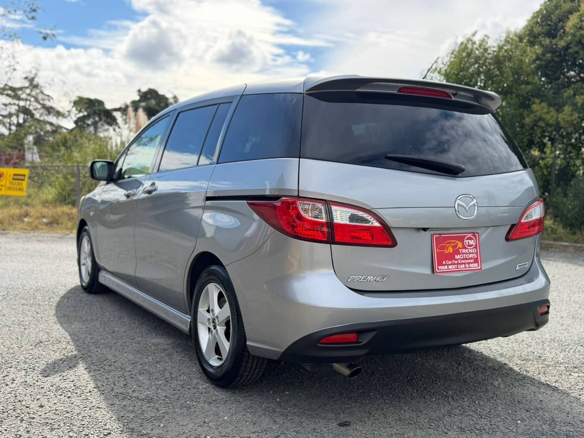 2013 Mazda Premacy photo 5
