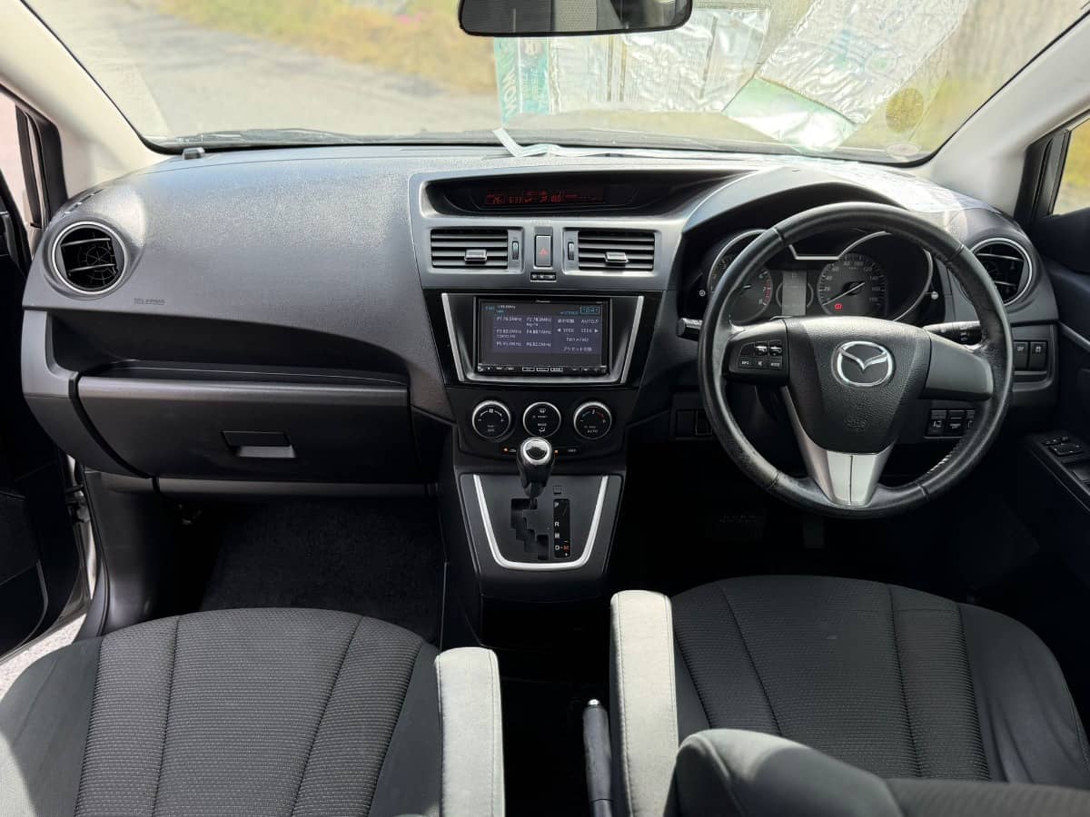 2013 Mazda Premacy photo 11