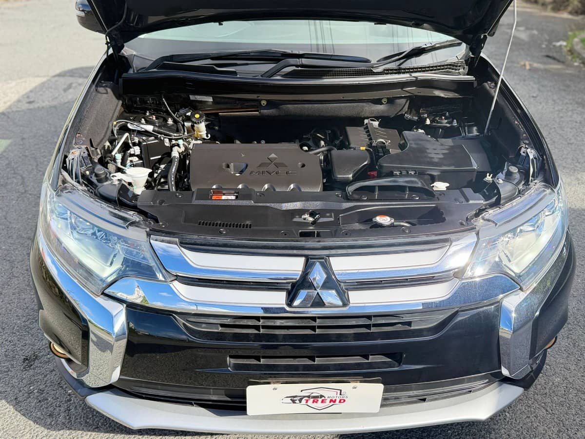 2016 Mitsubishi Outlander photo 23