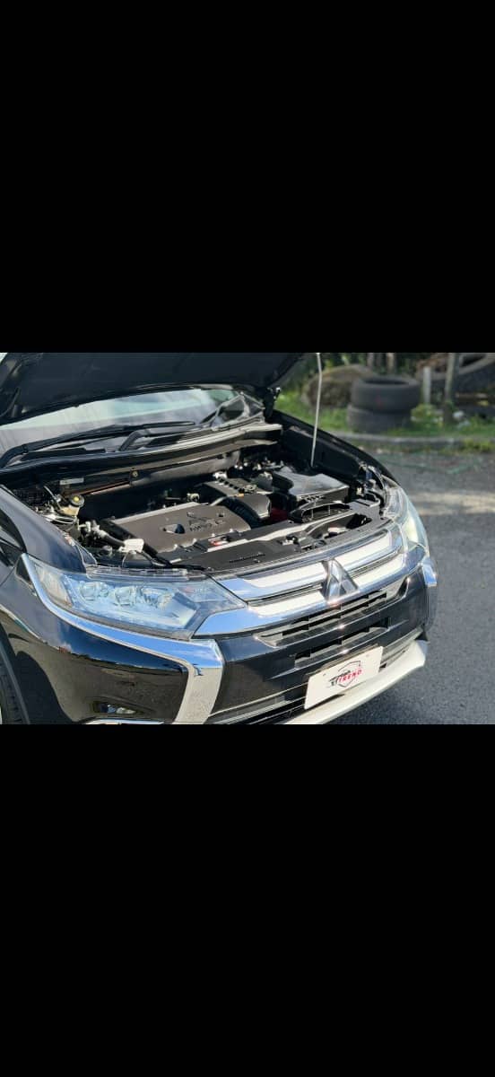 2016 Mitsubishi Outlander photo 20