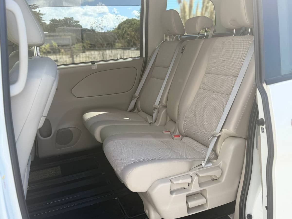 2020 Nissan Serena photo 9