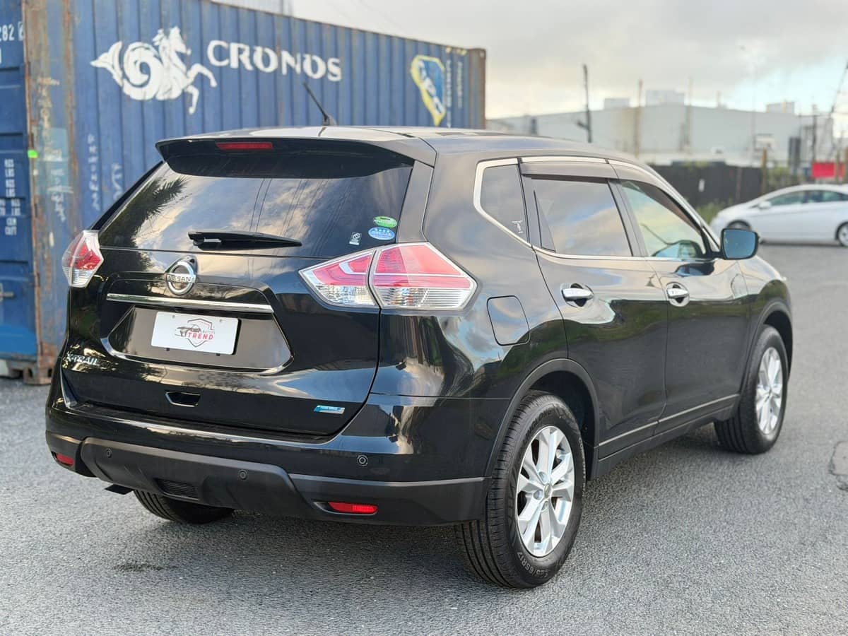 2014 Nissan X-Trail photo 4