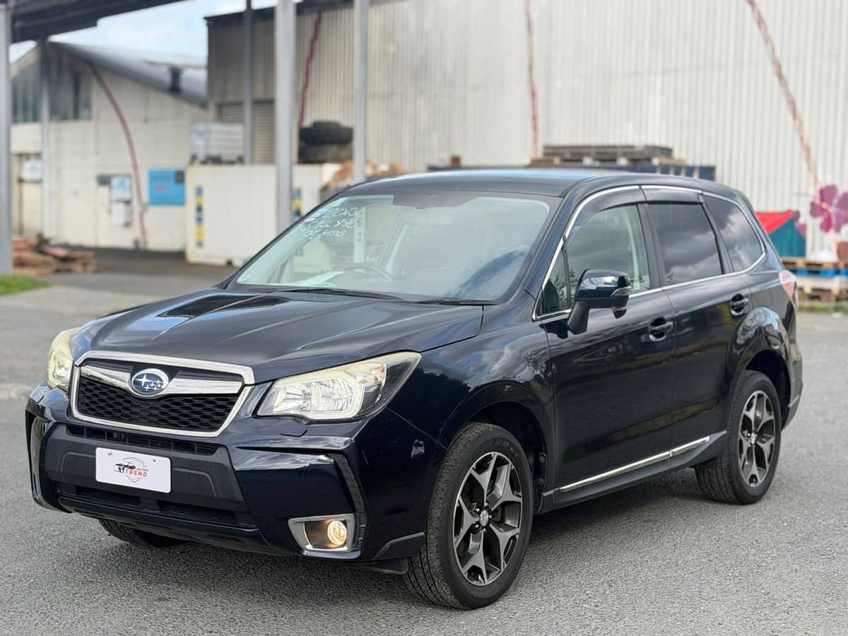 2013 Subaru Forester photo 3