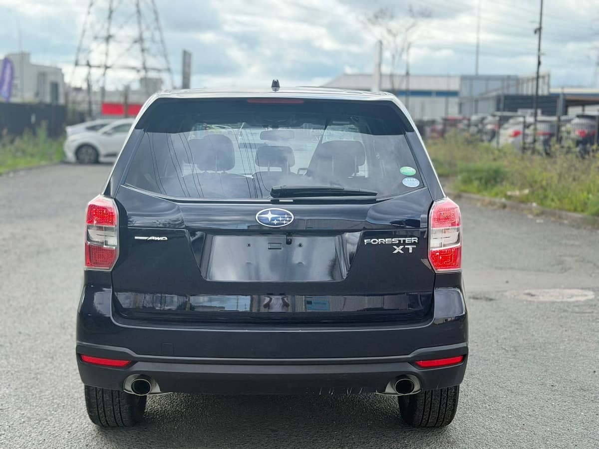 2013 Subaru Forester photo 8