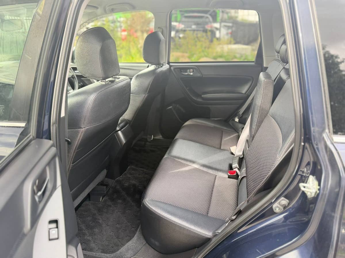 2013 Subaru Forester photo 11