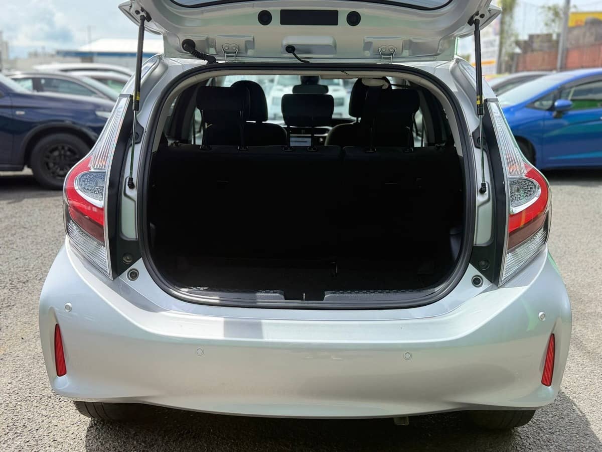 2020 Toyota Aqua photo 7