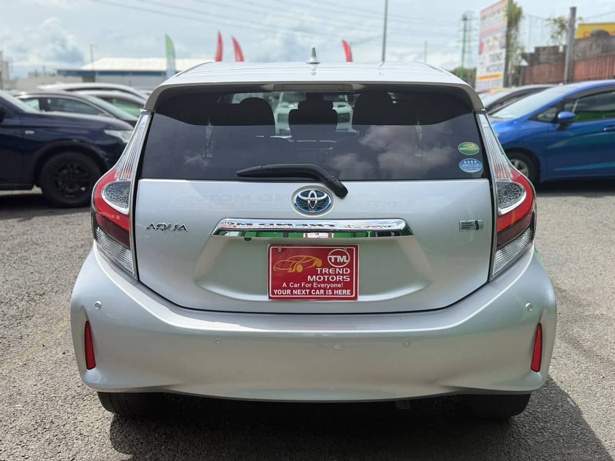 2020 Toyota Aqua photo 6