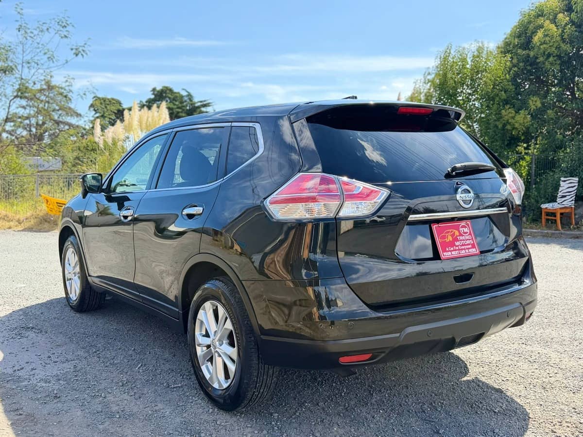 2016 Nissan X-Trail photo 5