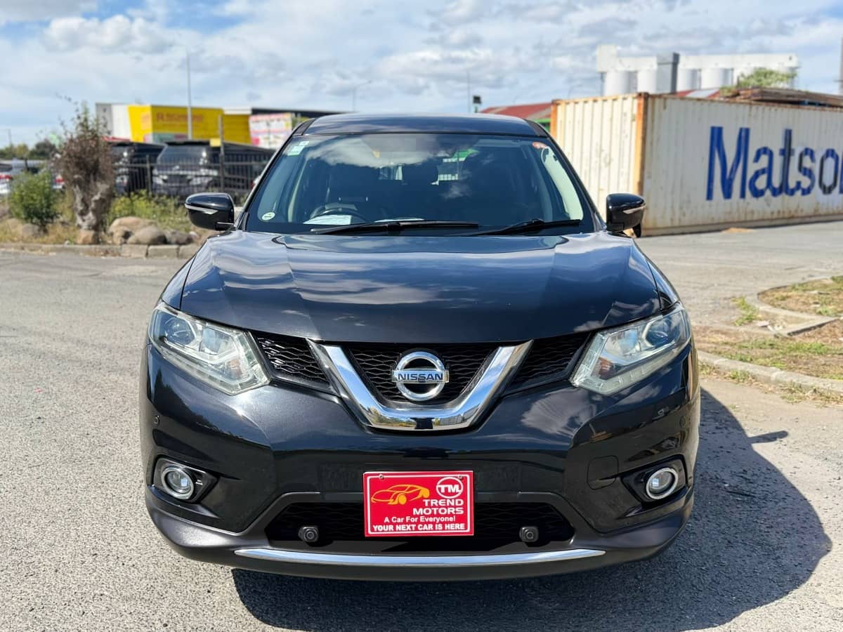 2016 Nissan X-Trail photo 3