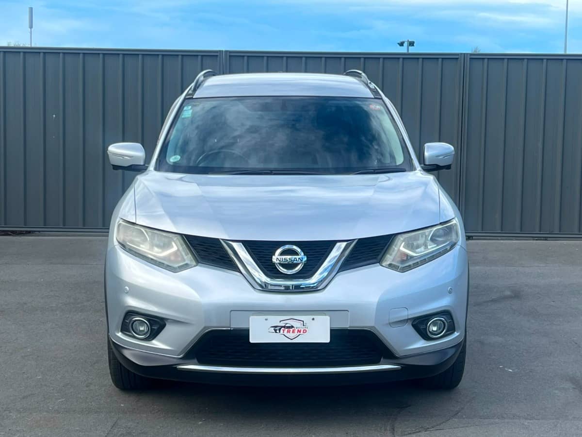 2014 Nissan X-Trail photo 2