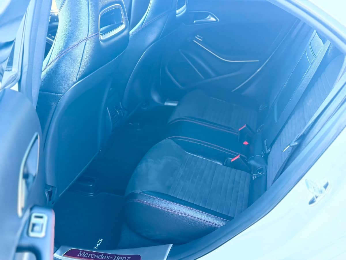 2015 Mercedes-Benz CLA 180 photo 16