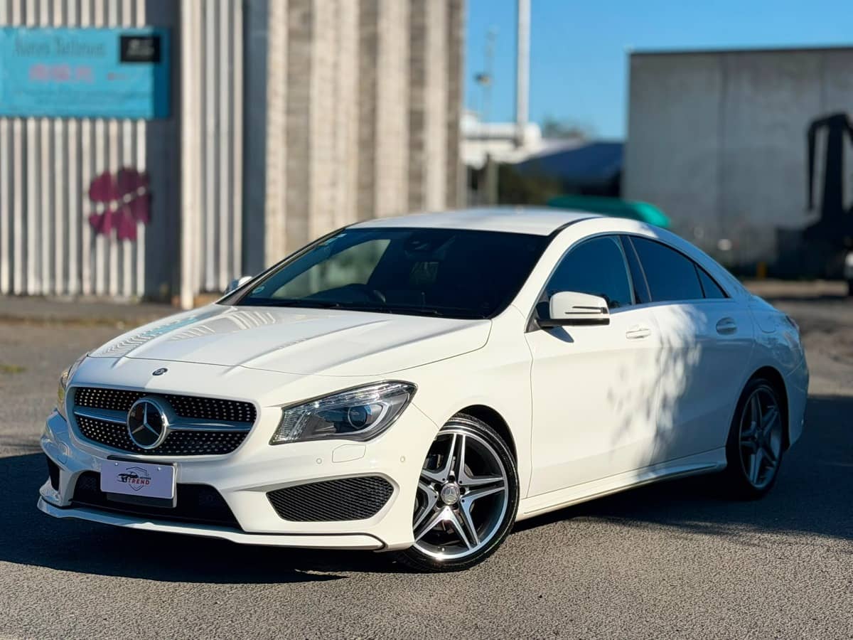 2015 Mercedes-Benz CLA 180
