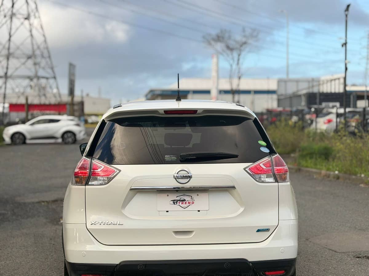 2015 Nissan X-Trail photo 9