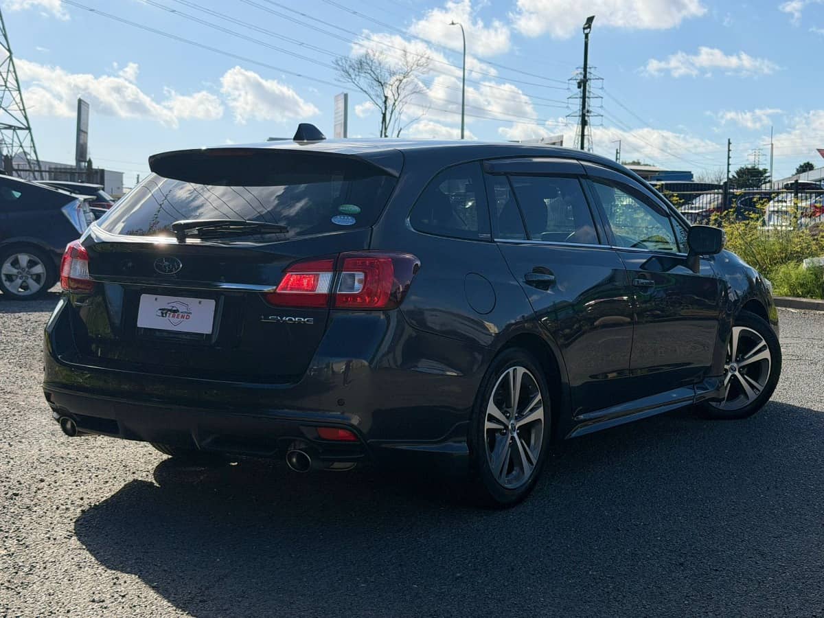 2016 Subaru Levorg photo 2