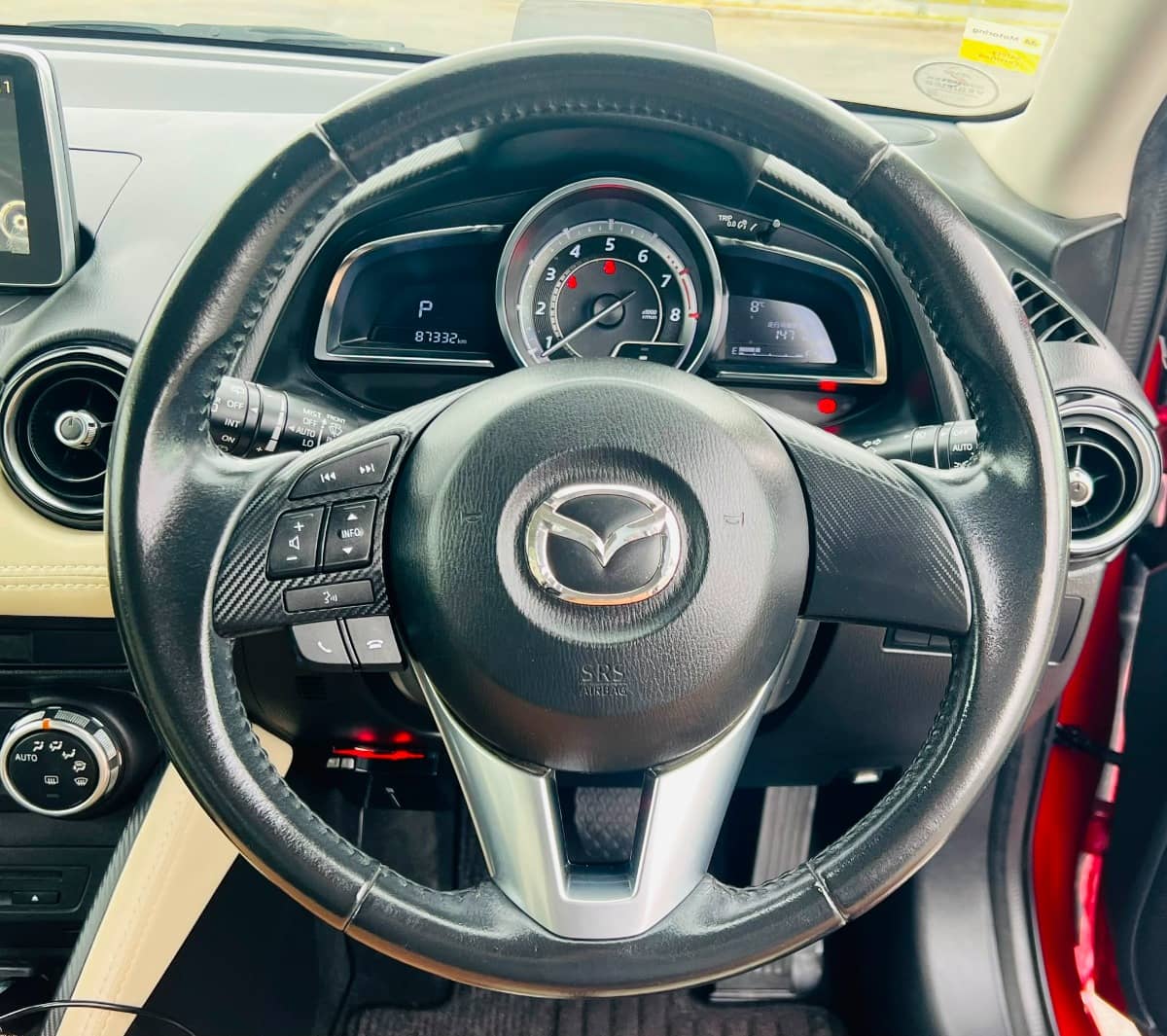 2015 Mazda Demio photo 15