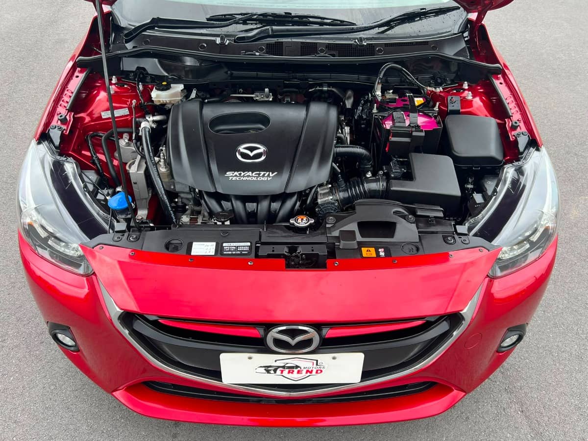 2015 Mazda Demio photo 22