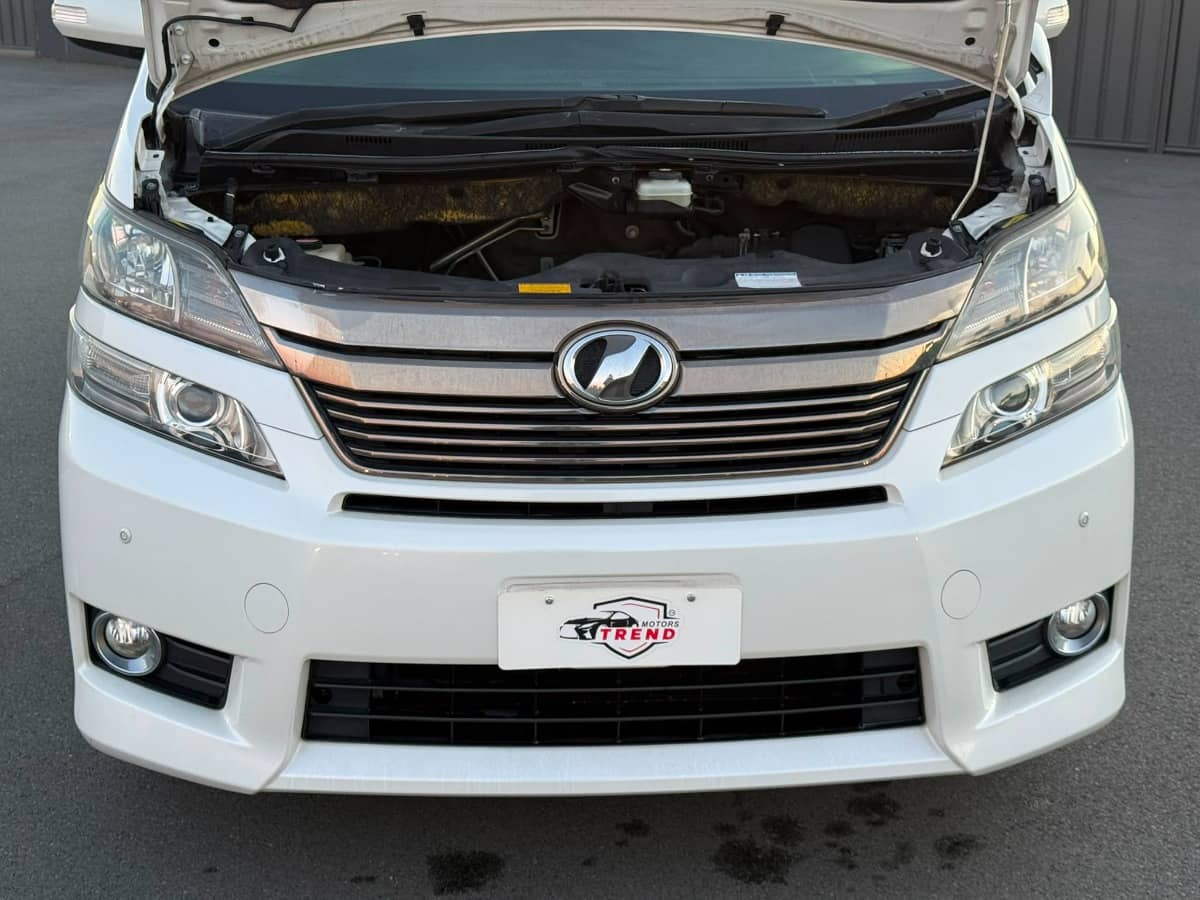 2014 Toyota Vellfire photo 20