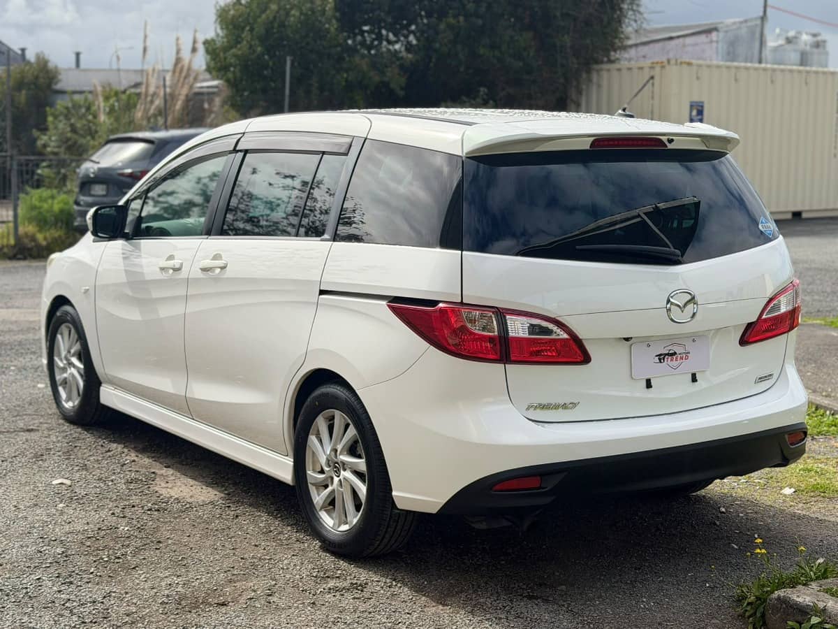 2013 Mazda Premacy photo 5