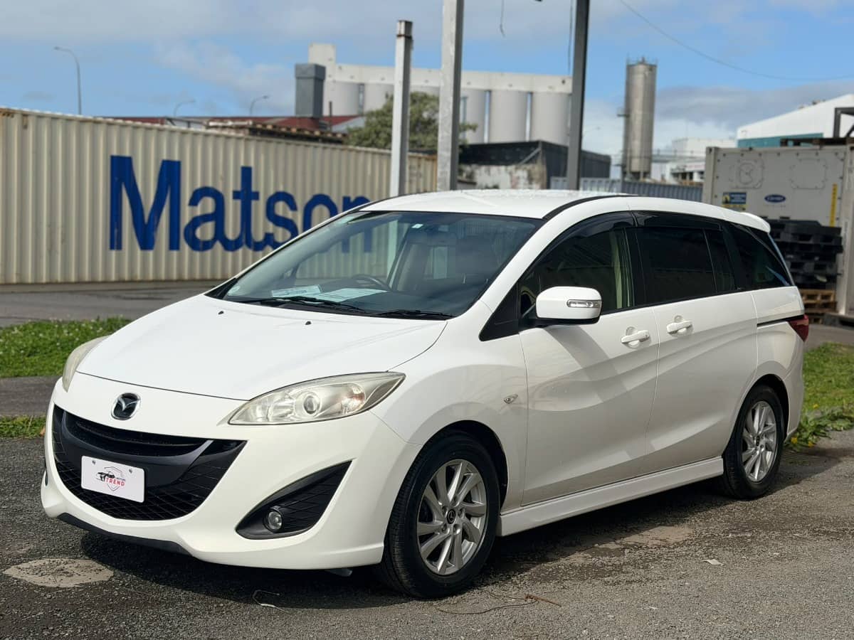 2013 Mazda Premacy photo 3