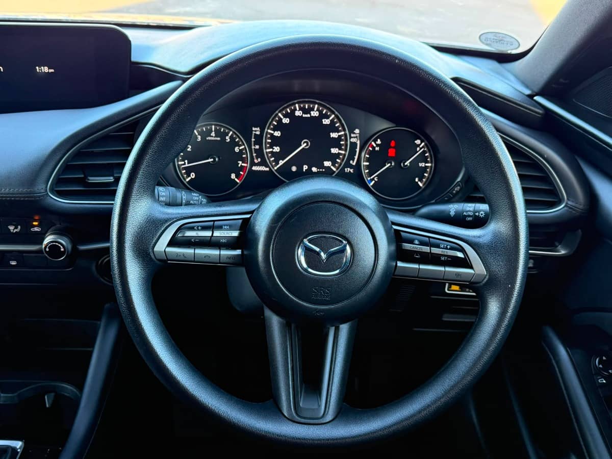 2023 Mazda 3 photo 13