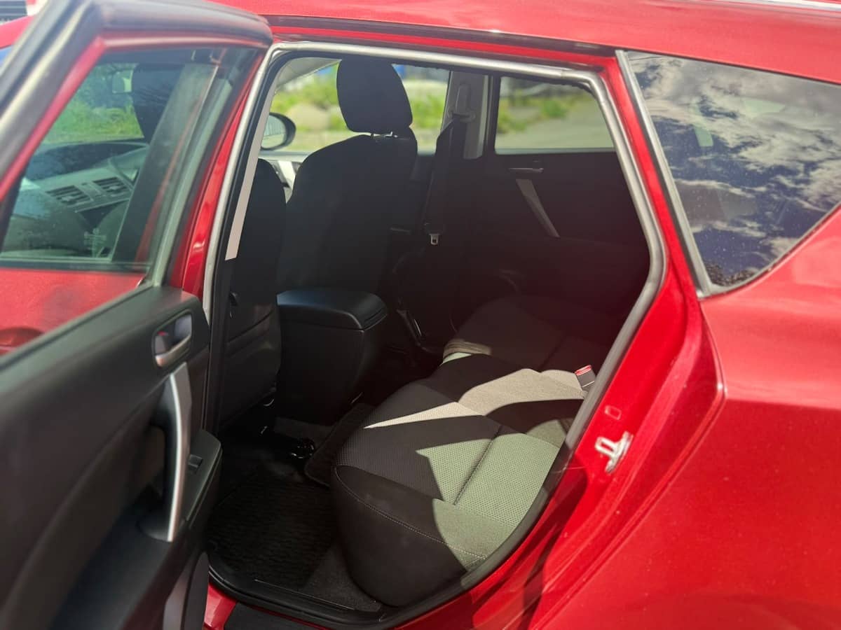 2013 Mazda Axela photo 13