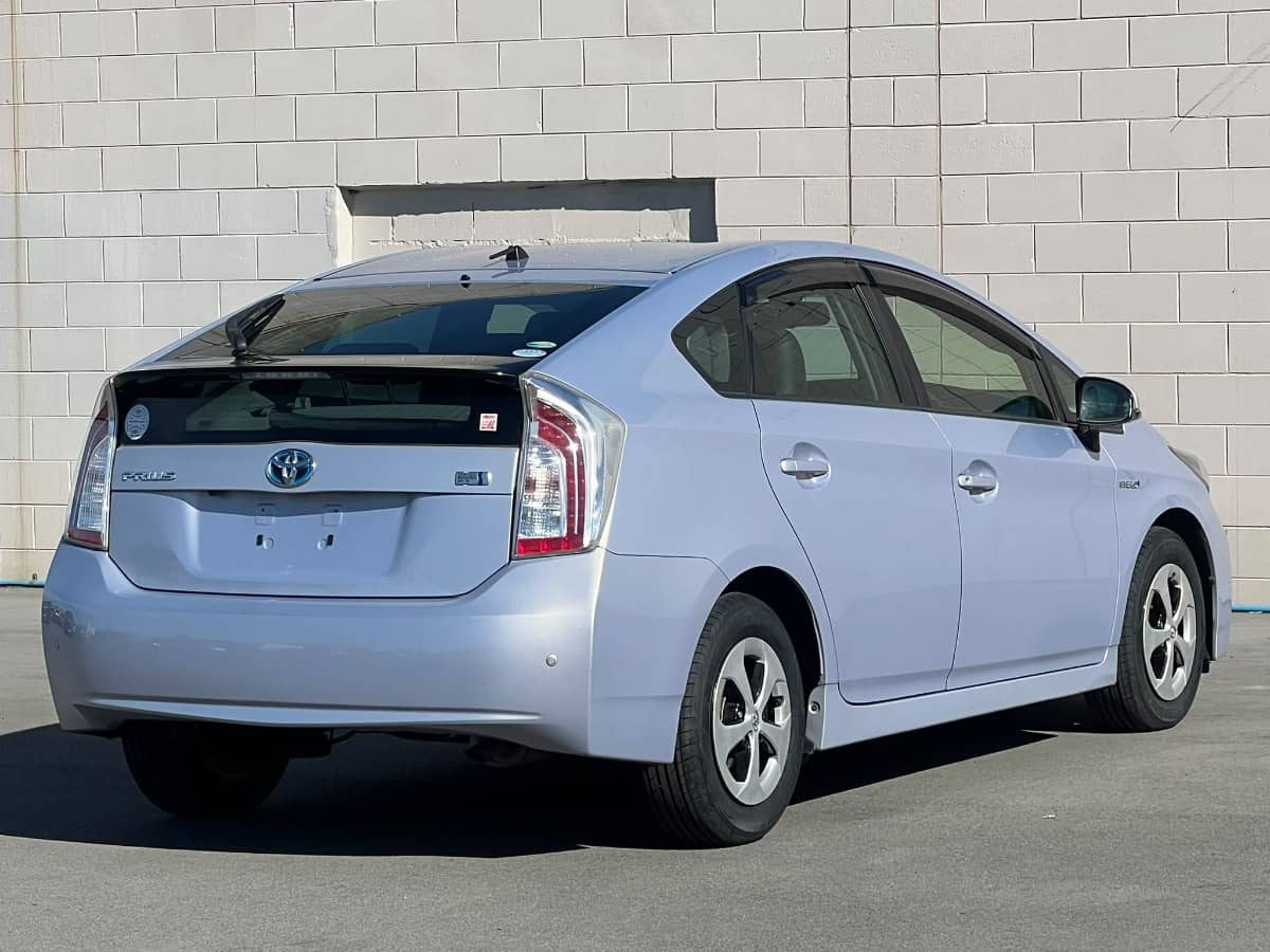 2015 Toyota Prius photo 5