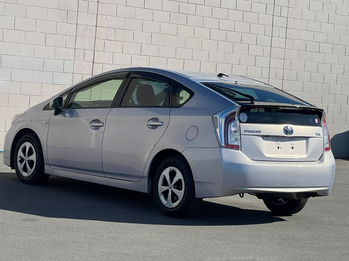 2015 Toyota Prius photo 4