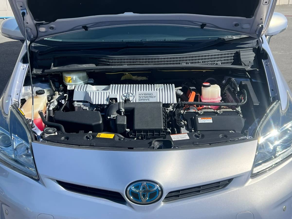 2015 Toyota Prius photo 19