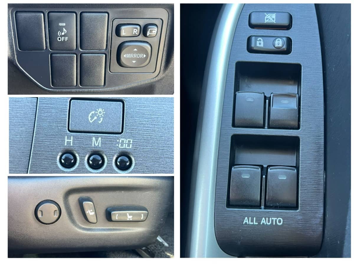 2015 Toyota Prius photo 16