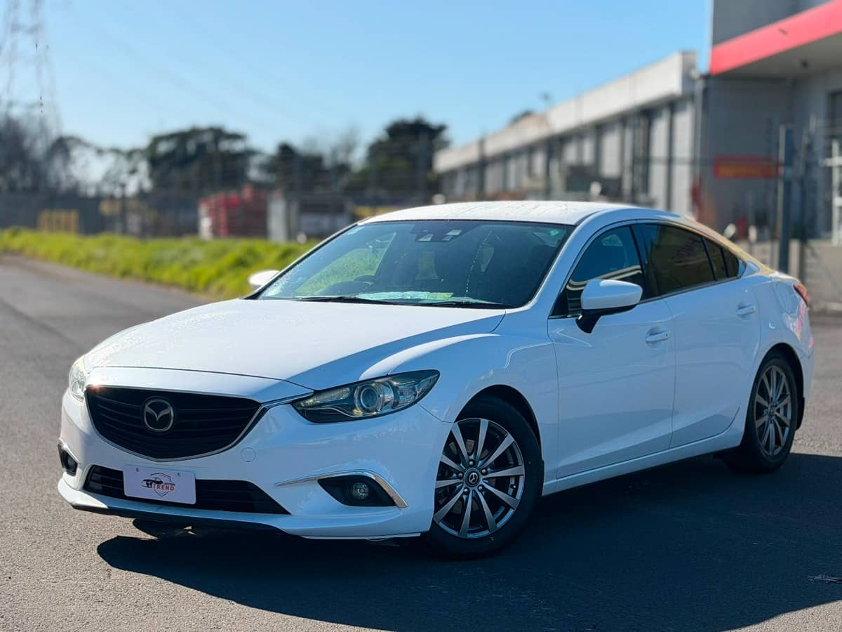 2013 Mazda Atenza