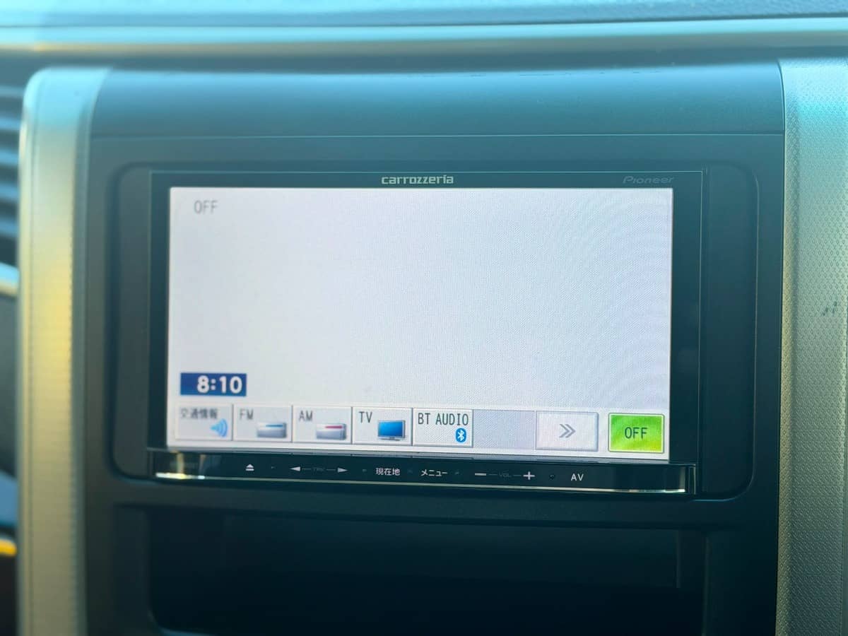 2013 Toyota Alphard photo 13