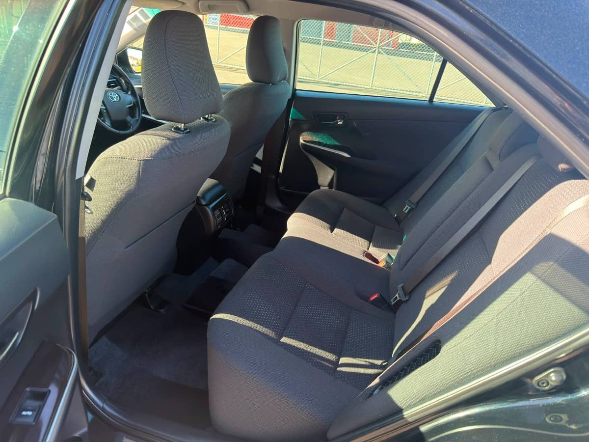 2014 Toyota Camry photo 13