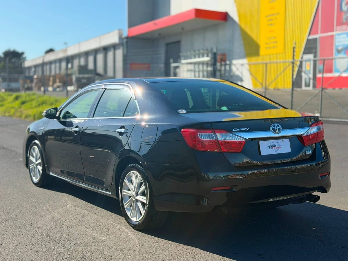 2014 Toyota Camry photo 8
