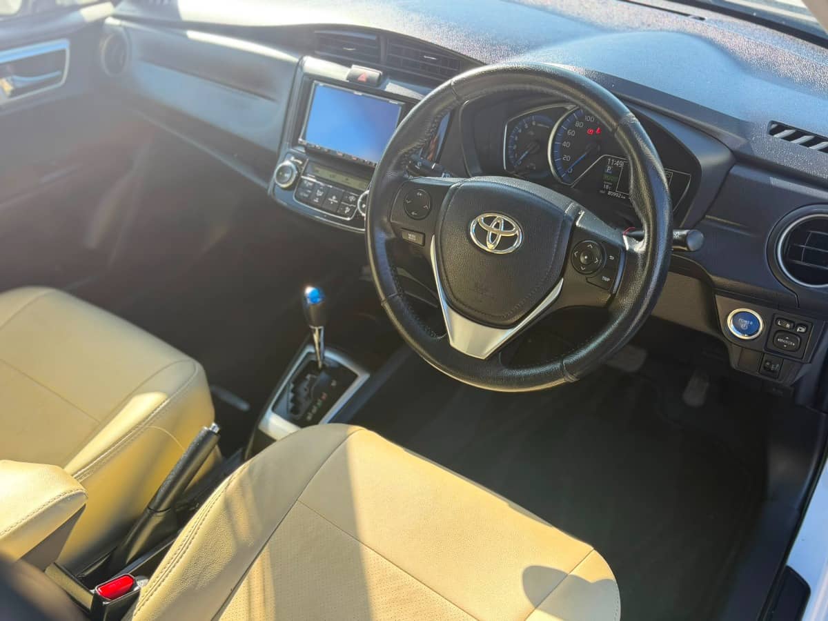 2014 Toyota Corolla photo 9