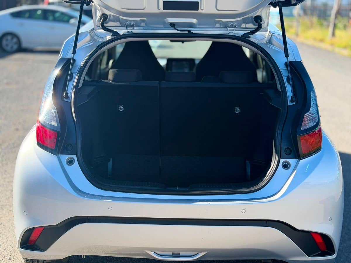 2021 Toyota Aqua photo 8
