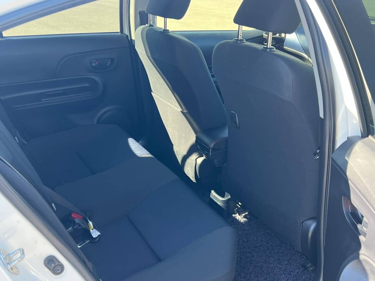 2016 Toyota Aqua photo 10