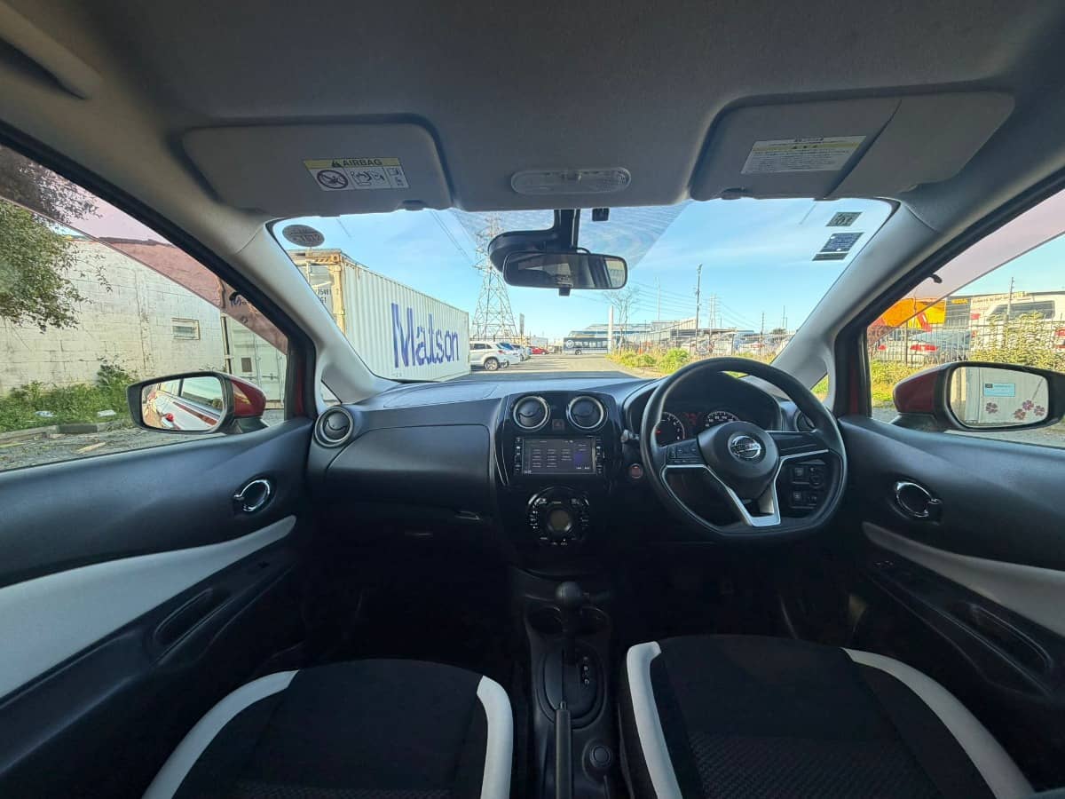 2017 Nissan Note photo 15