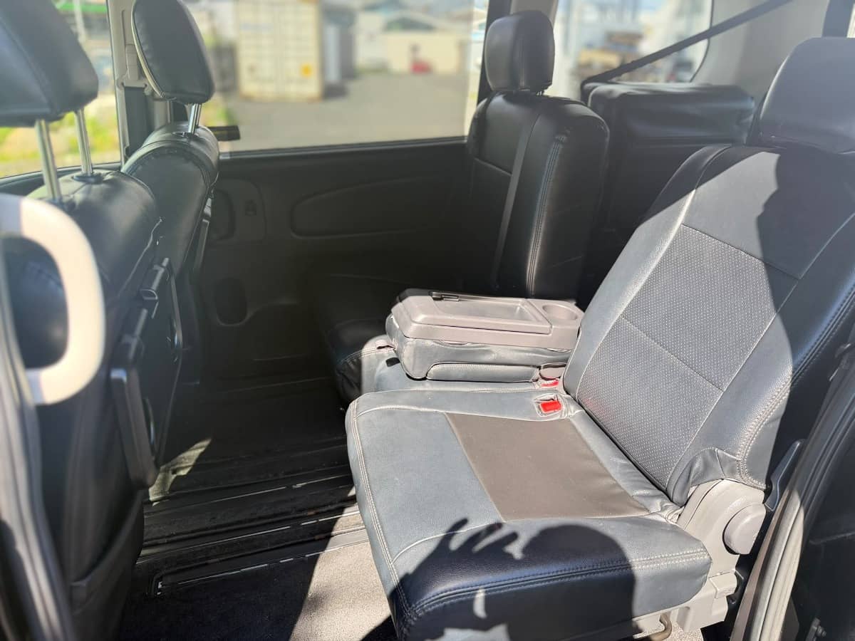 2013 Nissan Serena photo 11