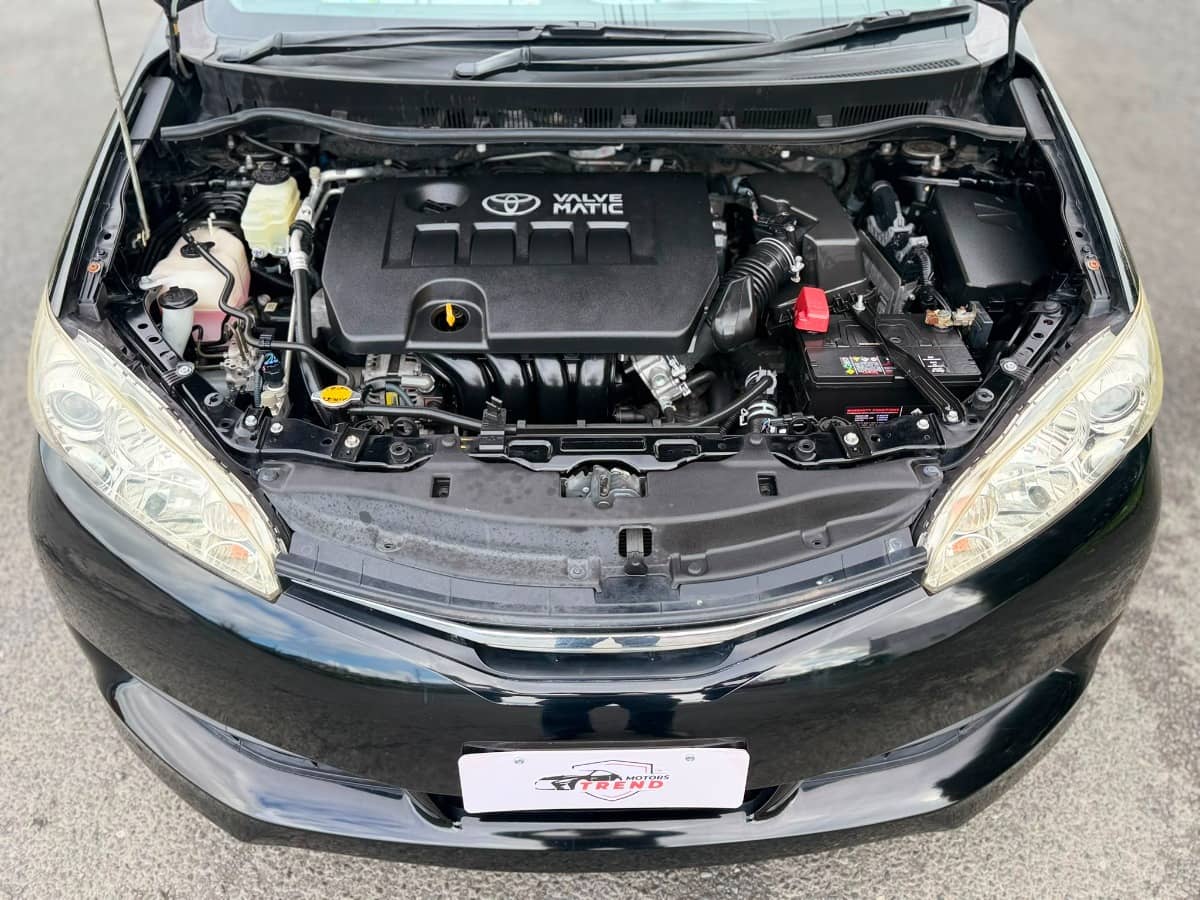 2012 Toyota Wish photo 16