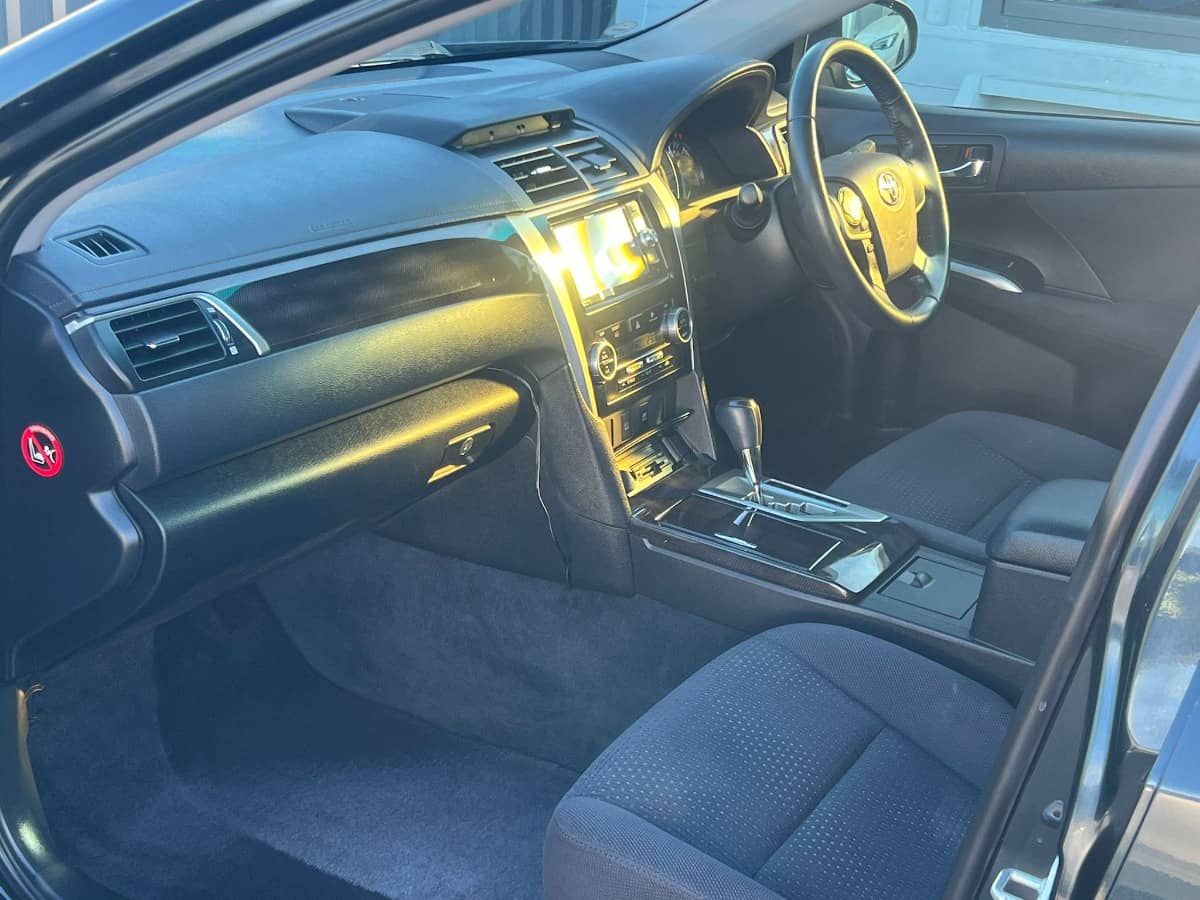 2012 Toyota Camry photo 11