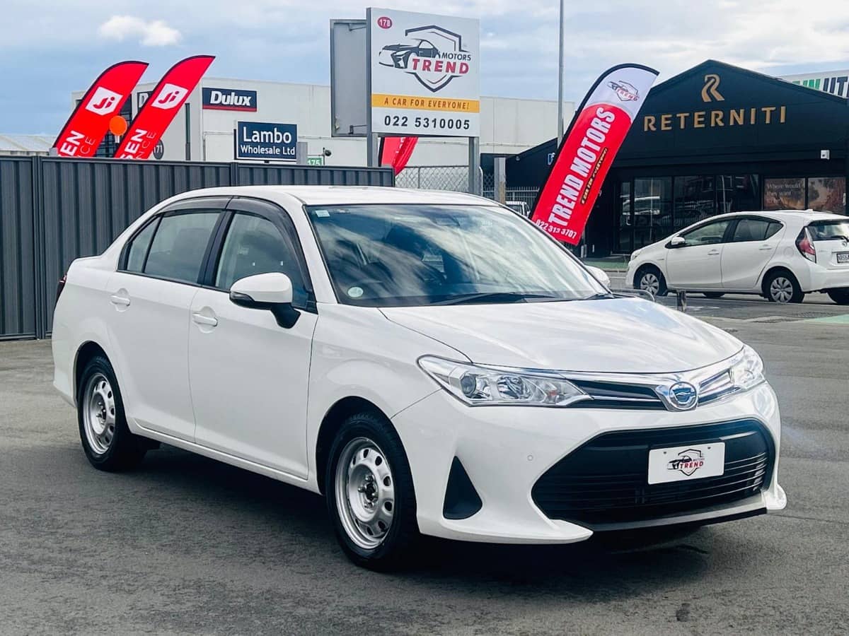 2020 Toyota Corolla photo 3