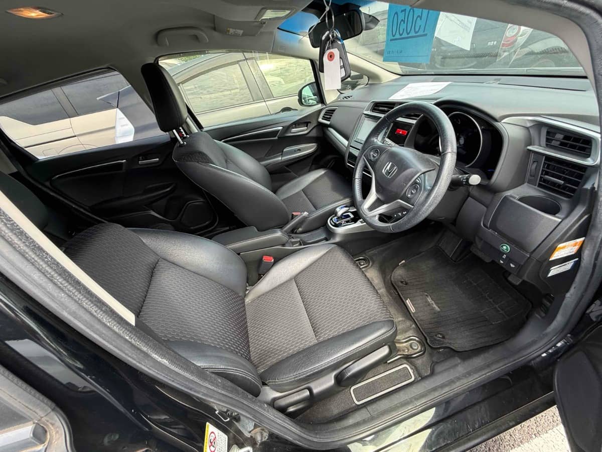 2014 Honda Fit photo 3