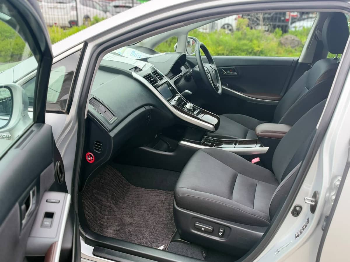 2014 Toyota Sai photo 9