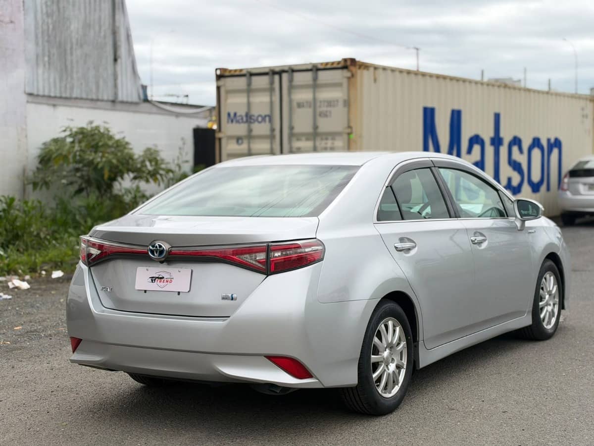 2014 Toyota Sai photo 6
